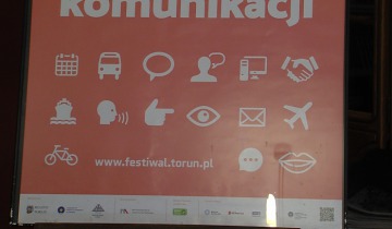Oblicza komunikacji