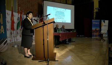 Azjatyckie podsumowanie