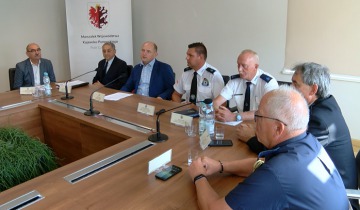 Ratownicy u marszałka