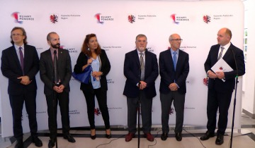 Demokratyczny biznes