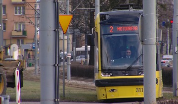 Komunikacja na placu