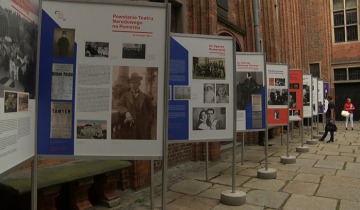 100 lat teatru