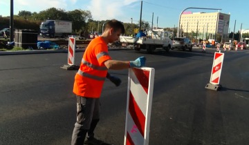 Inaczej na Pl. Niepodległości