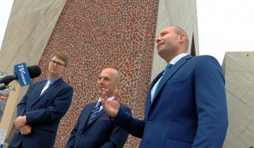 ECF widzą później