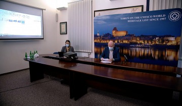 Konferencja prasowa prezydenta Torunia - czwartek 29.10.2020