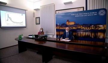 Konferencja prasowa prezydenta Torunia - poniedziałek 2.11.2020
