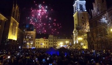 Zagrają w sieci