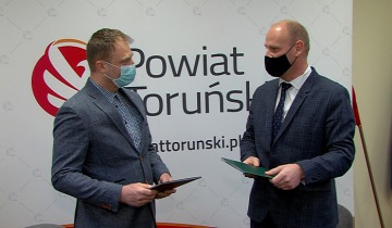 Ścieżką wokół jeziora