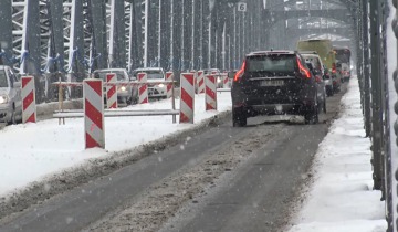 Zima na moście