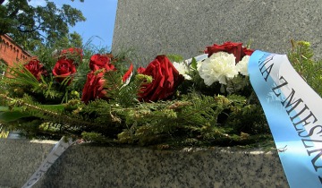 W hołdzie Hallerowi