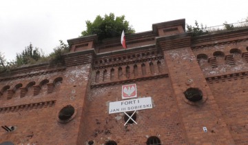 Białe Gwiazdy nad Polską