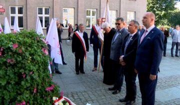 Kwiaty w rocznicę
