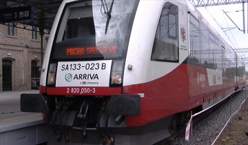 Arriva zostaje