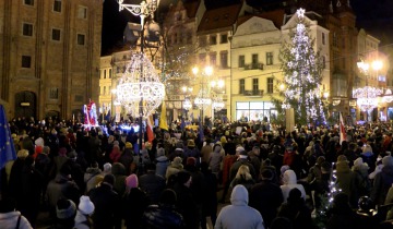 Wiec przeciwko Lex TVN
