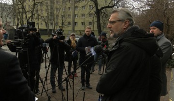 Posłowie w obronie manuskryptu