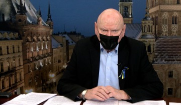 Pełna relacja ze zdalnej konferencji prasowej Prezydenta Torunia Michała Zaleskiego – wtorek 1.03.2022