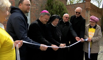 Przenieśli Okno Życia