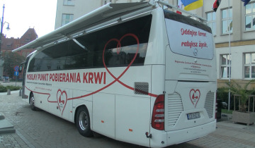 Oddawali krew