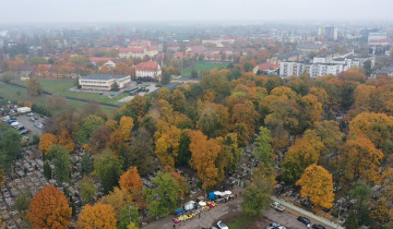 Parkowanie przy cmentarzach 26.10.2022