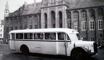 98 lat autobusów w Toruniu 16.11.2022
