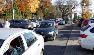 Parkowanie wokół cmentarzy 30.10.2023