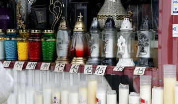 Drożej za kwiaty i znicze 31.10.2023