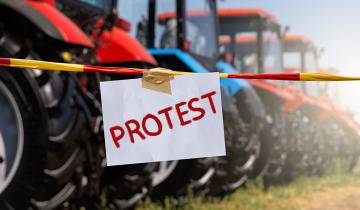 Protest rolników - będą problemy z komunikacją miejską 28.02.2024