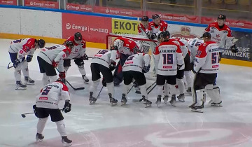 Serwis sportowy - piątek 15.11.2024