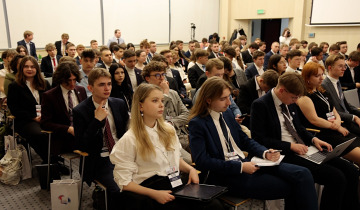 Parlament Młodych obradował w Toruniu 15.04.2025