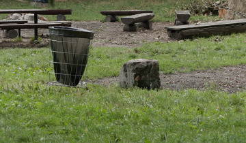 Śmiecą i dewastują 25.07.2025