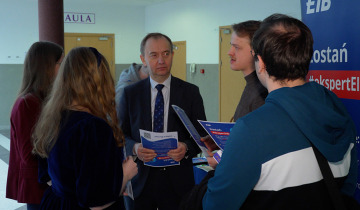 Mikołajkowy Jarmark Pracy na UMK 02.12.2025