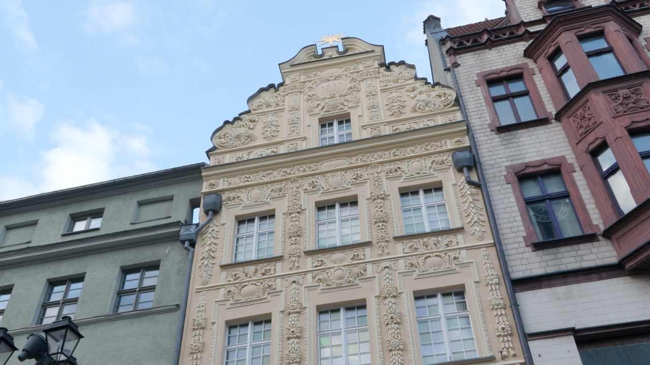 Kamienica pod gwiazdą ponownie otwarta